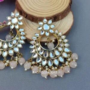 Nysa Chandbali Earring