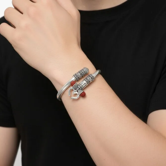 Om Kada Bracelet for Men Silver