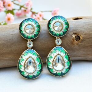 Inaya Kundan Earrings - Green