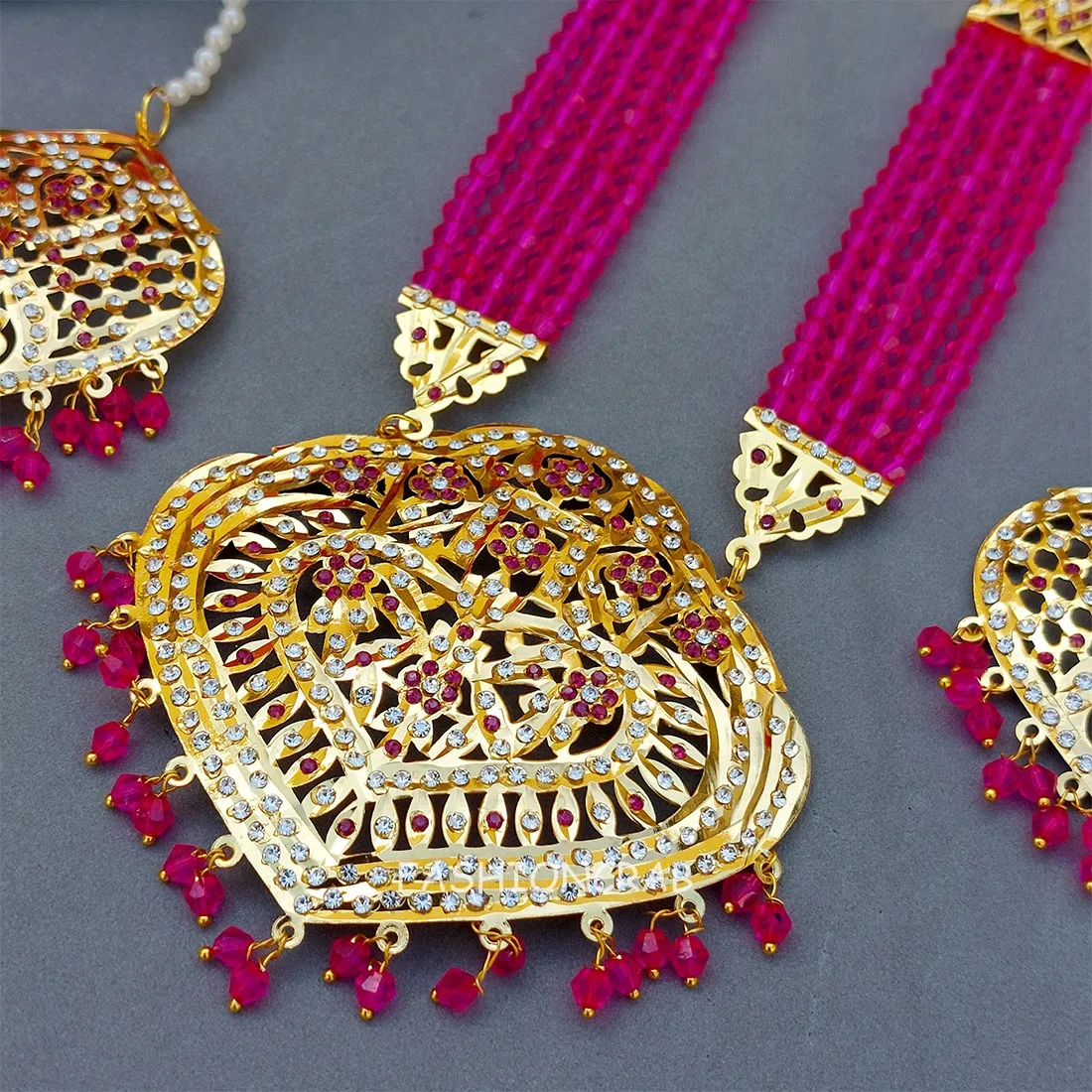 Katrina Long Necklace Pink