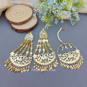 Pipal Patti Earrings with Tikka