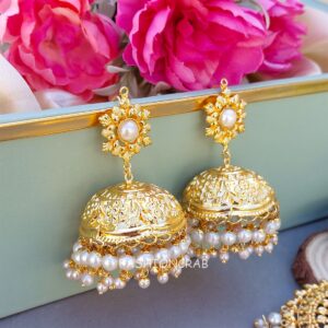Sitara Traditional Jhumka White