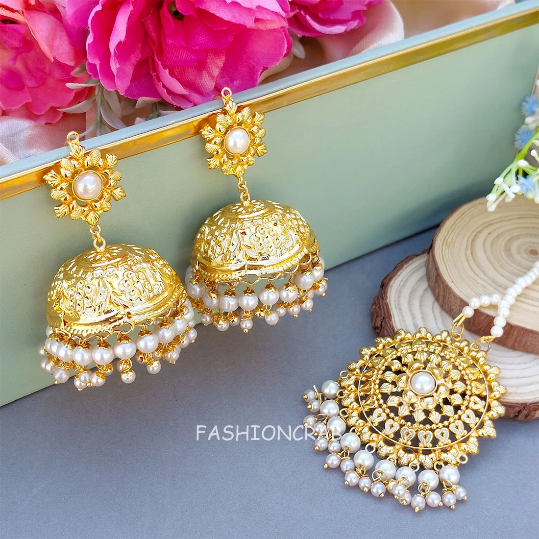 Sitara Traditional Jhumka White