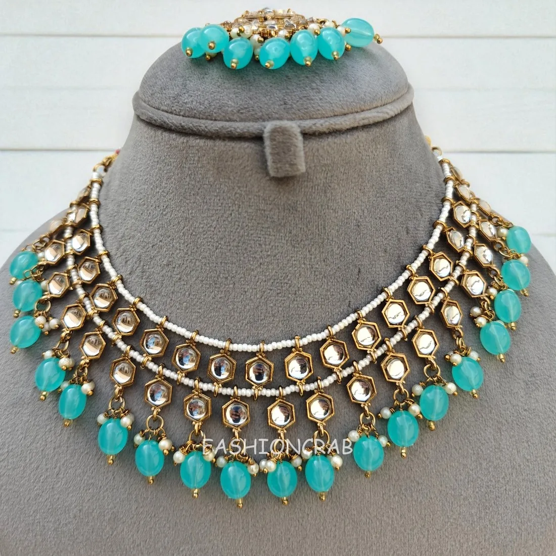 Blue Pearl Kundan Set for Anniversary Gift