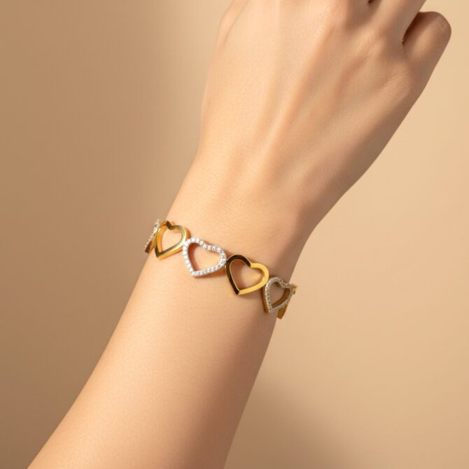 Love Lock Heartlet Anti Tarnish Bracelet - Golden-05 Love Lock Heartlet Anti Tarnish Bracelet - Golden