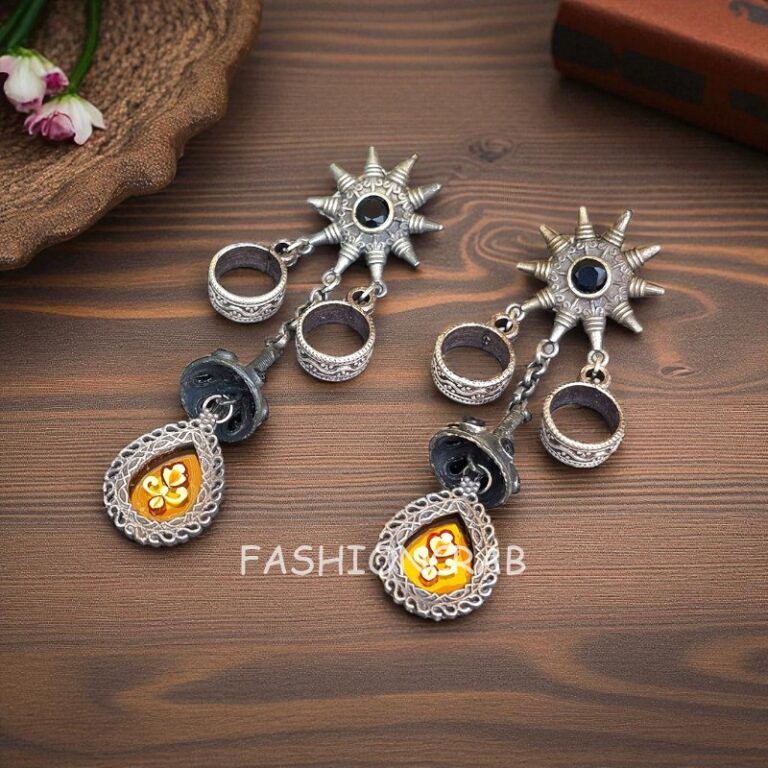 Amy Brass Earrings - Black