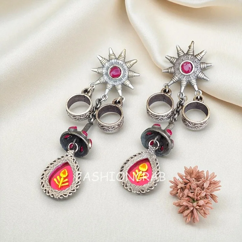 Amy Brass Earrings - Pink