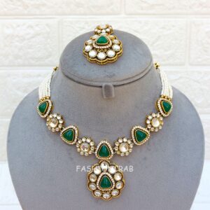 Kareena Green Kundan Set