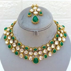 Kundan Necklace for Green Saree