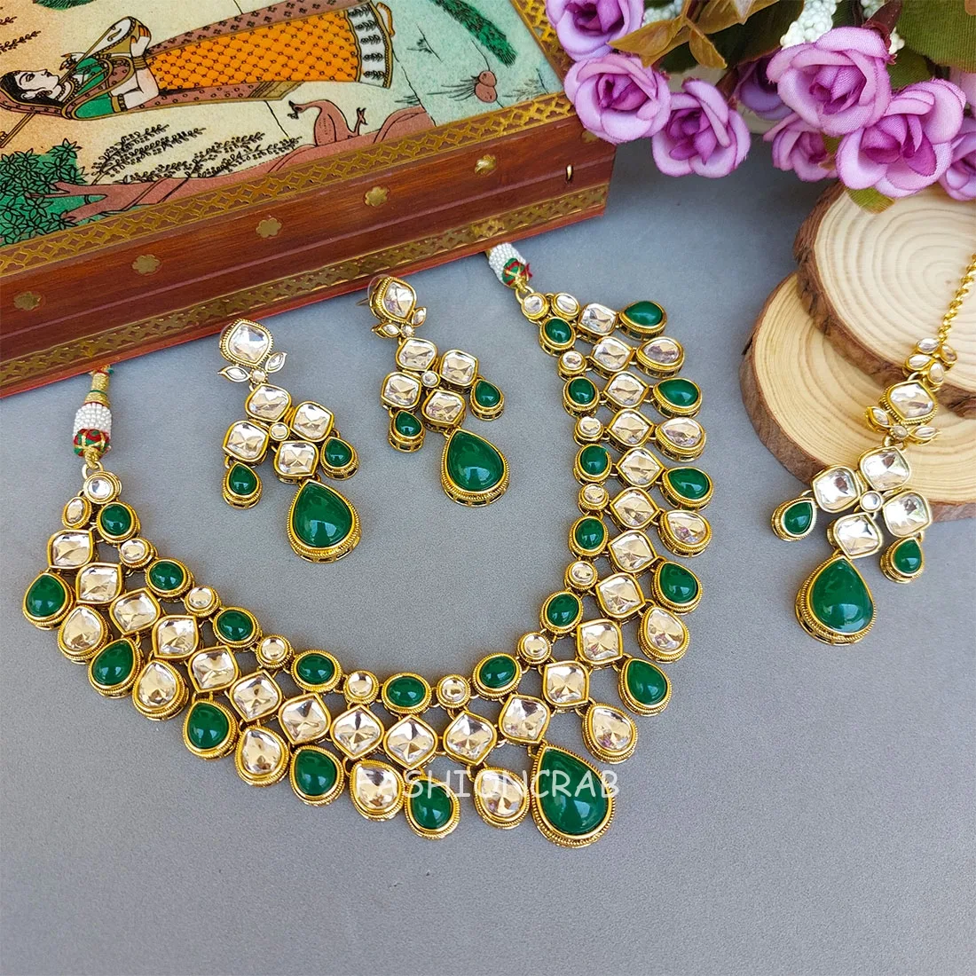 Kundan Necklace for Green Saree