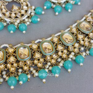 Pari Kundan Choker Set Blue