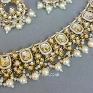 Pari Kundan Choker Set White