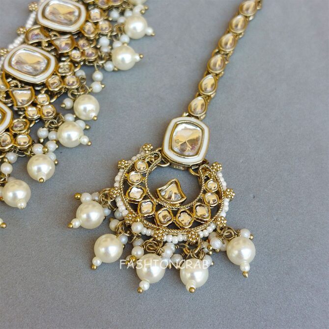 Pari Kundan Choker Set White