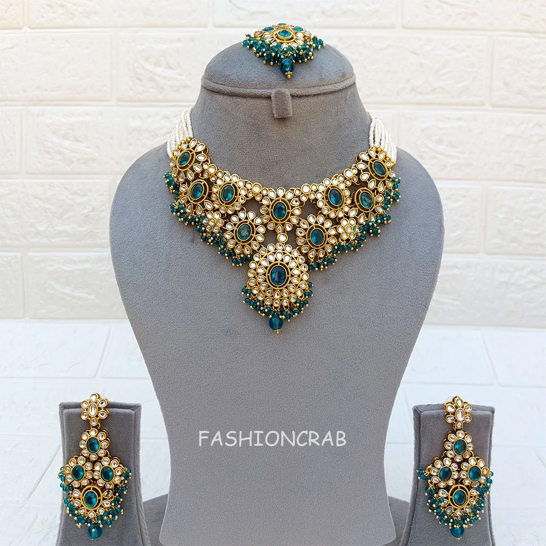 Sanya Peacock Blue Choker Set