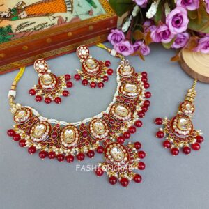 Vasundhara Maroon Kundan Necklace
